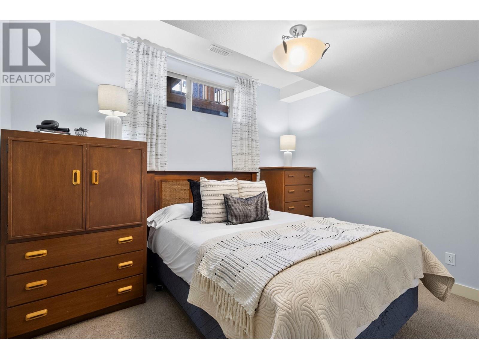 3240 Roncastle Road, Blind Bay, British Columbia  V0E 1H1 - Photo 63 - 10349000