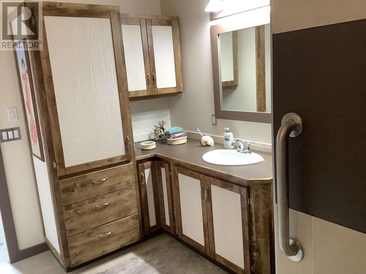 6530 Kittyhawk Road, Kitchener, British Columbia  V2B 1W0 - Photo 17 - 10350241