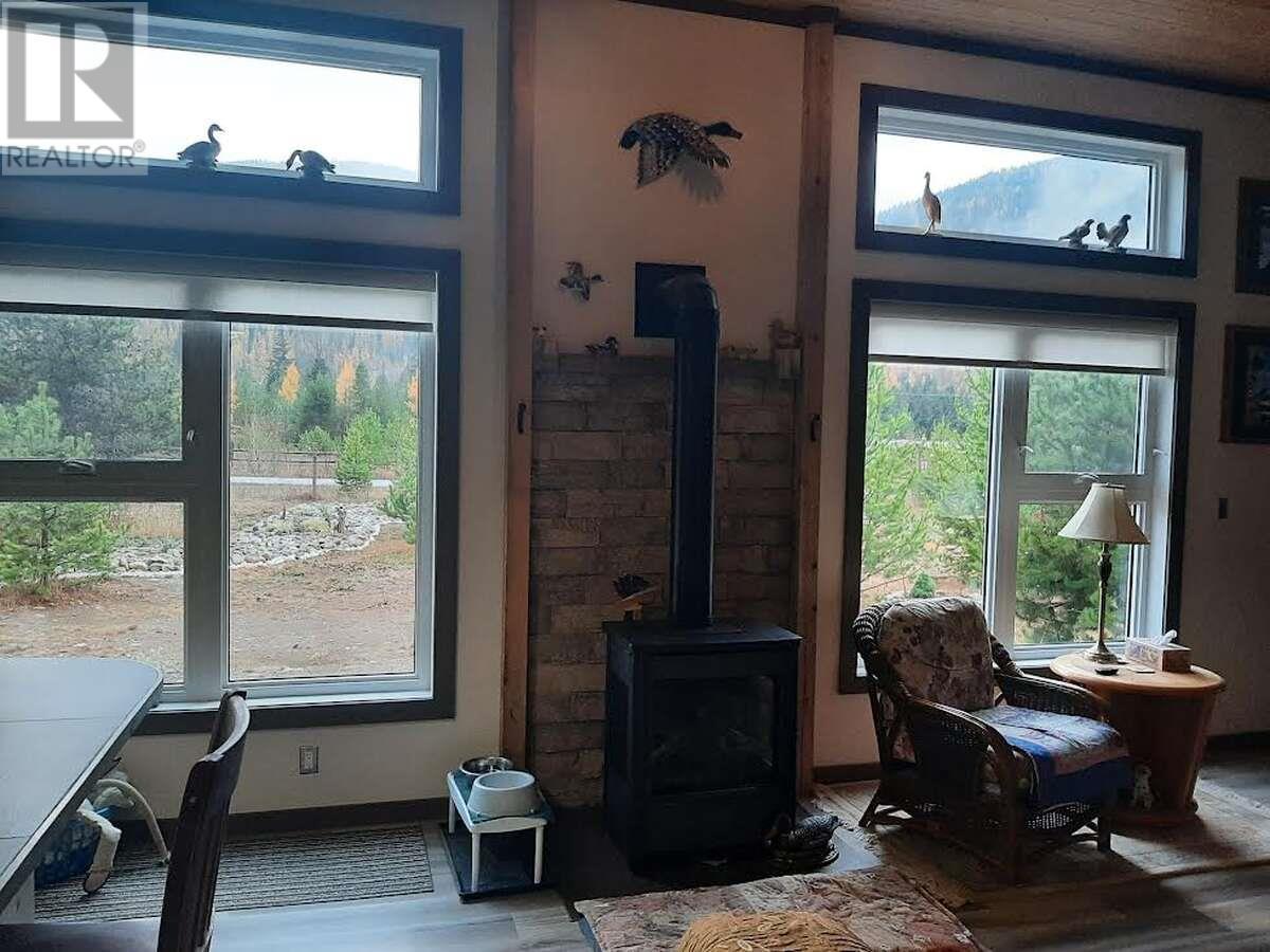 6530 Kittyhawk Road, Kitchener, British Columbia  V2B 1W0 - Photo 21 - 10350241