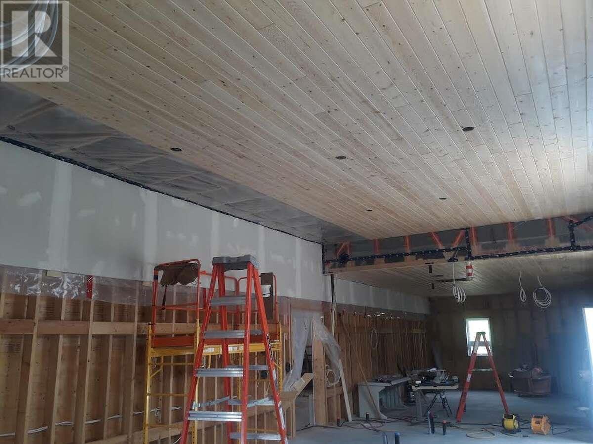 6530 Kittyhawk Road, Kitchener, British Columbia  V2B 1W0 - Photo 32 - 10350241