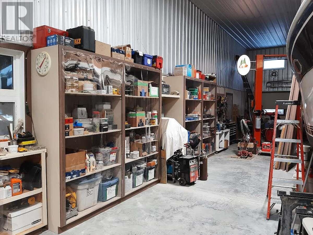 6530 Kittyhawk Road, Kitchener, British Columbia  V2B 1W0 - Photo 35 - 10350241