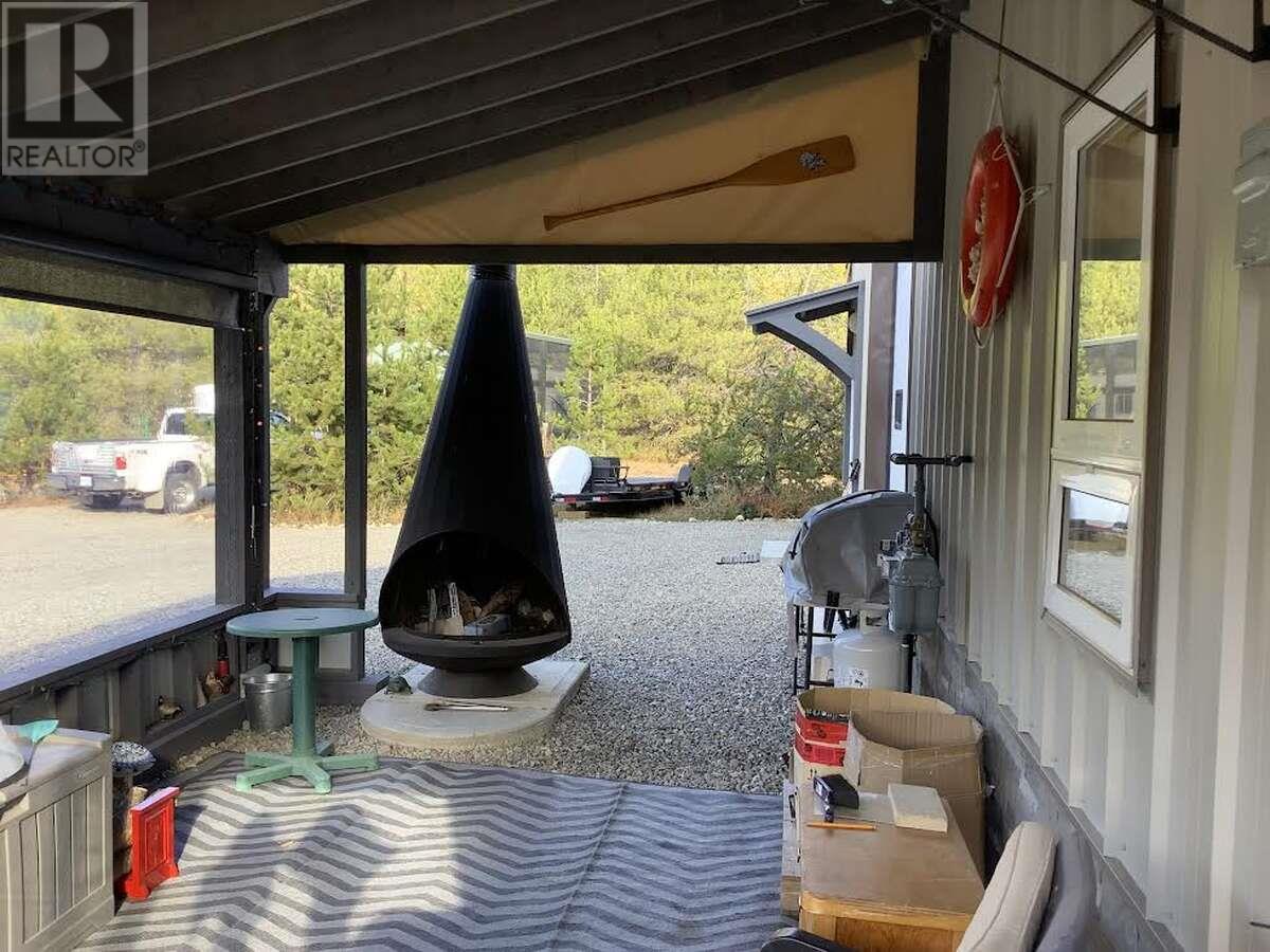 6530 Kittyhawk Road, Kitchener, British Columbia  V2B 1W0 - Photo 7 - 10350241