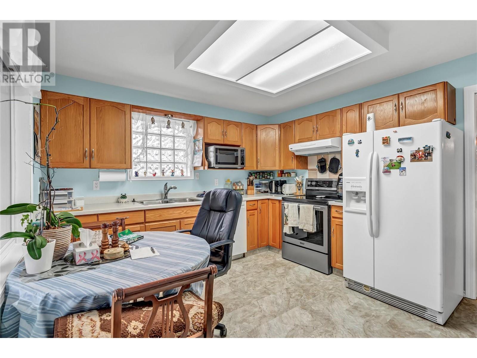 3400 Wilson Street Unit# 156, Penticton, British Columbia  V2A 8H9 - Photo 10 - 10349862
