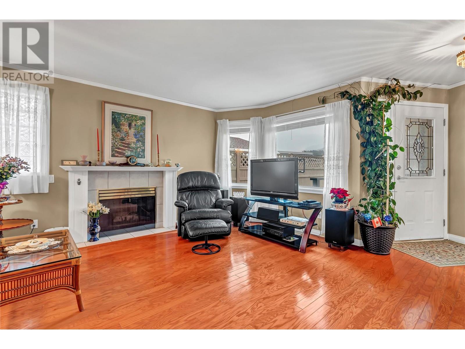 3400 Wilson Street Unit# 156, Penticton, British Columbia  V2A 8H9 - Photo 3 - 10349862