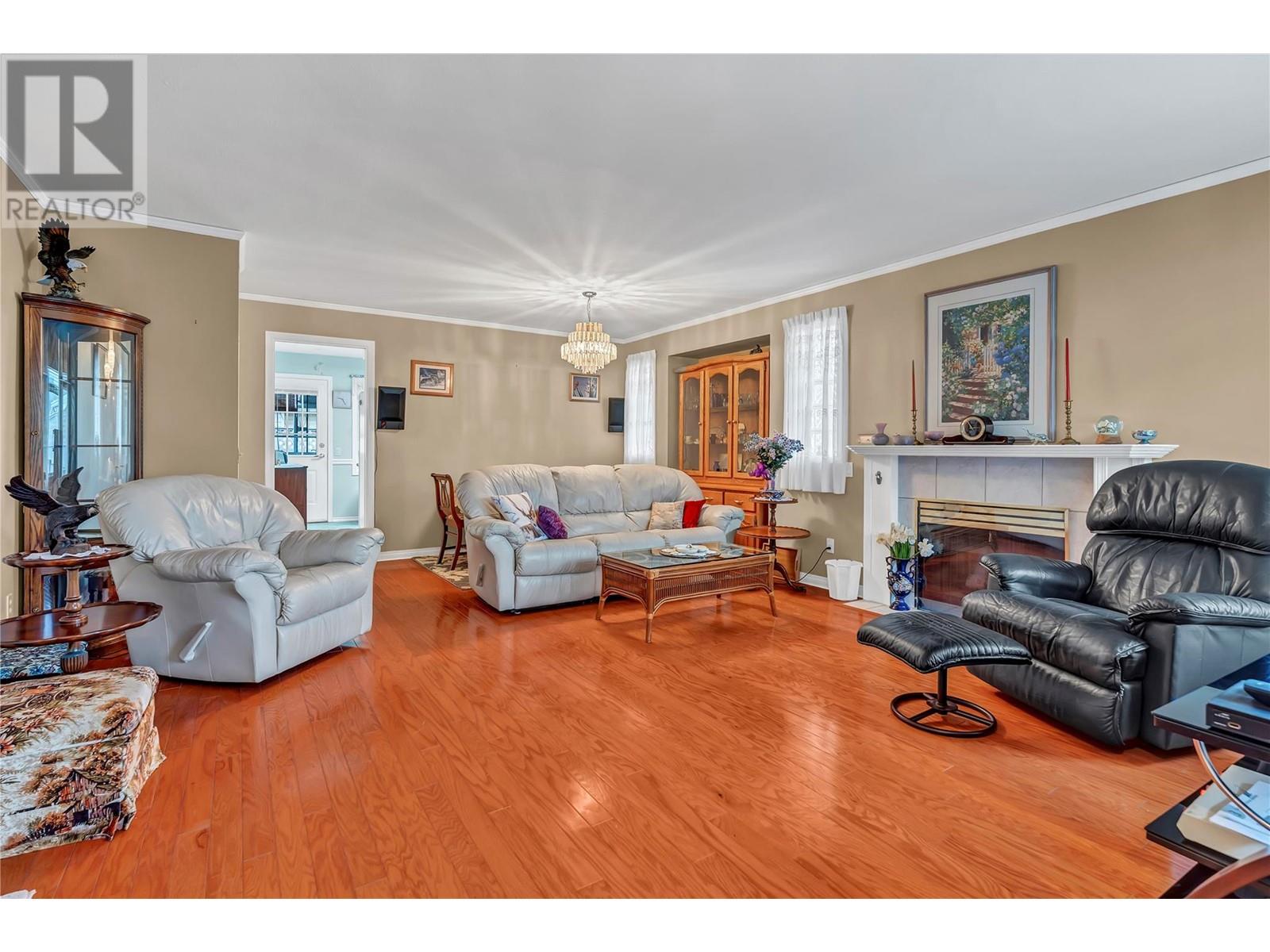 3400 Wilson Street Unit# 156, Penticton, British Columbia  V2A 8H9 - Photo 5 - 10349862