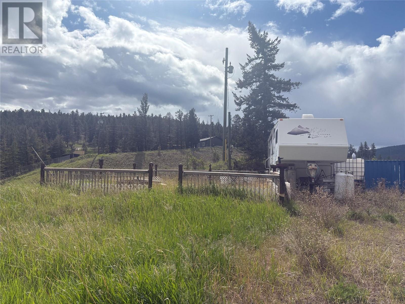 1120 Cariboo Highway, Clinton, British Columbia  V0K 1K0 - Photo 8 - 10350144