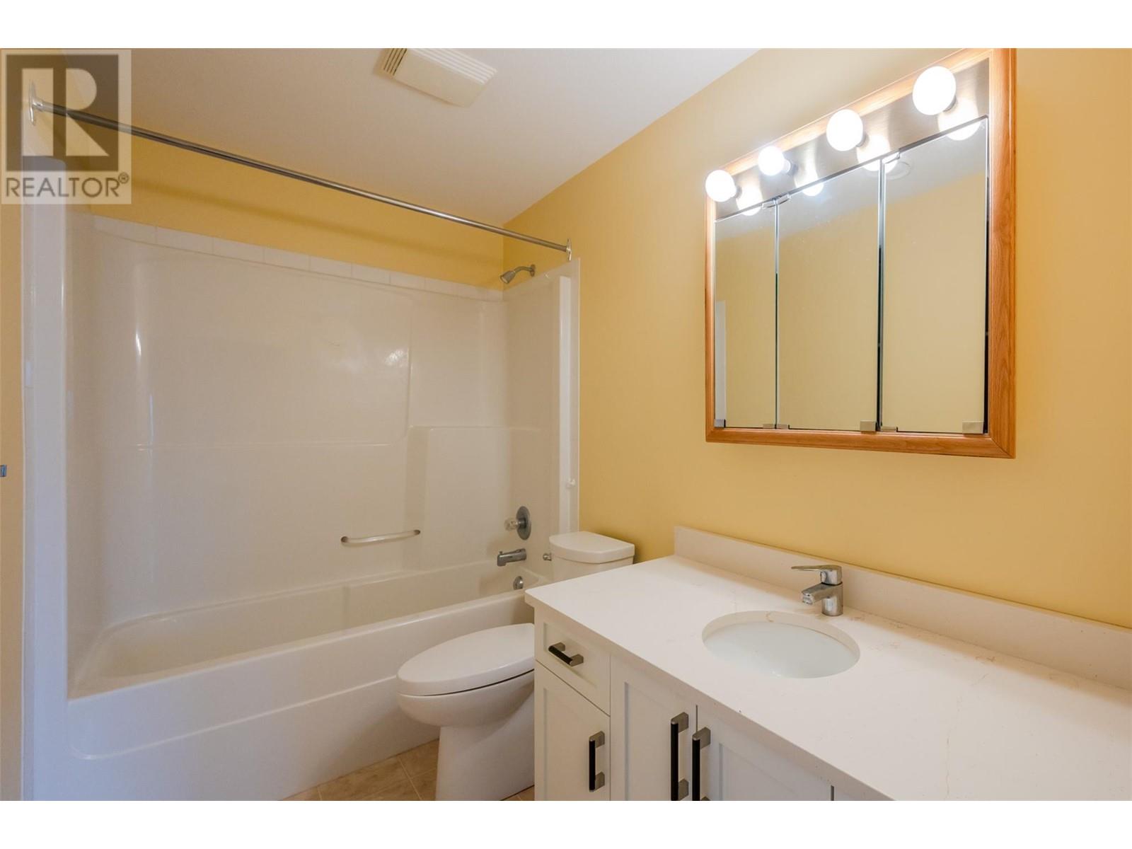2275 Atkinson Street Unit# 602, Penticton, British Columbia  V2A 8R7 - Photo 18 - 10347220