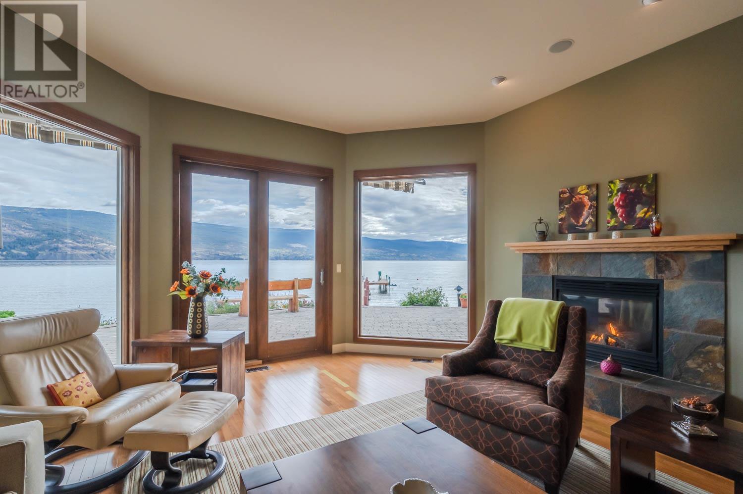 17019 Lakeshore Drive N, Summerland, British Columbia  V0H 1Z6 - Photo 2 - 10350433