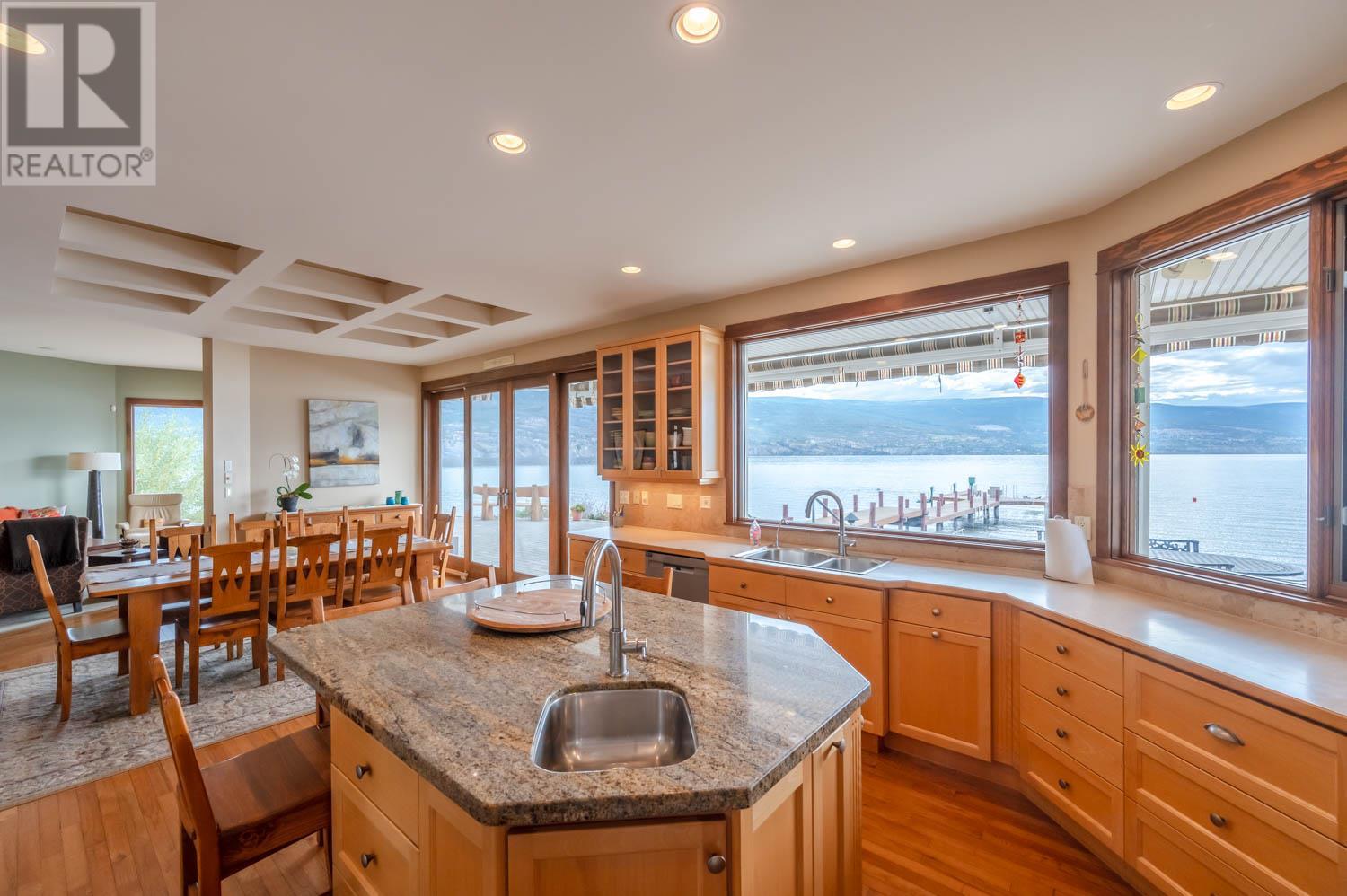 17019 Lakeshore Drive N, Summerland, British Columbia  V0H 1Z6 - Photo 4 - 10350433