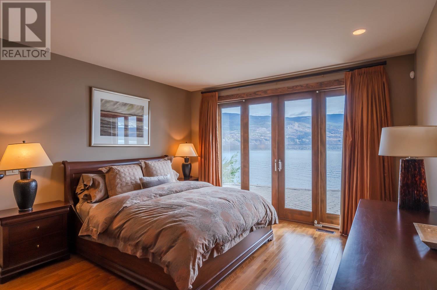 17019 Lakeshore Drive N, Summerland, British Columbia  V0H 1Z6 - Photo 6 - 10350433