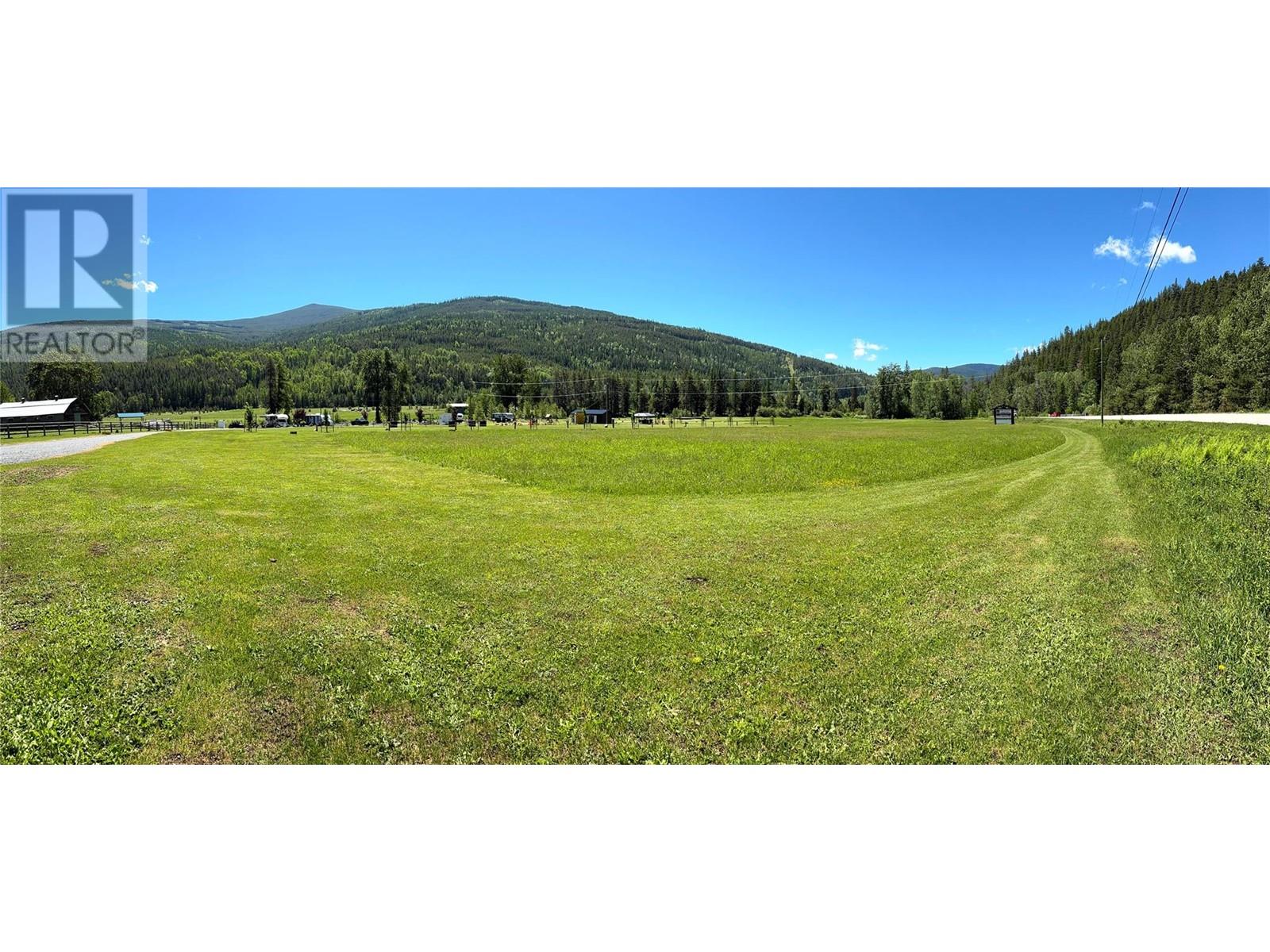 8623 3/95 Highway, Yahk, British Columbia  V0B 2P0 - Photo 18 - 10350306