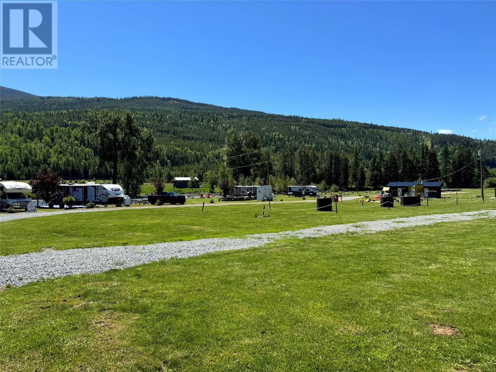 8623 3/95 Highway, Yahk, British Columbia  V0B 2P0 - Photo 22 - 10350306