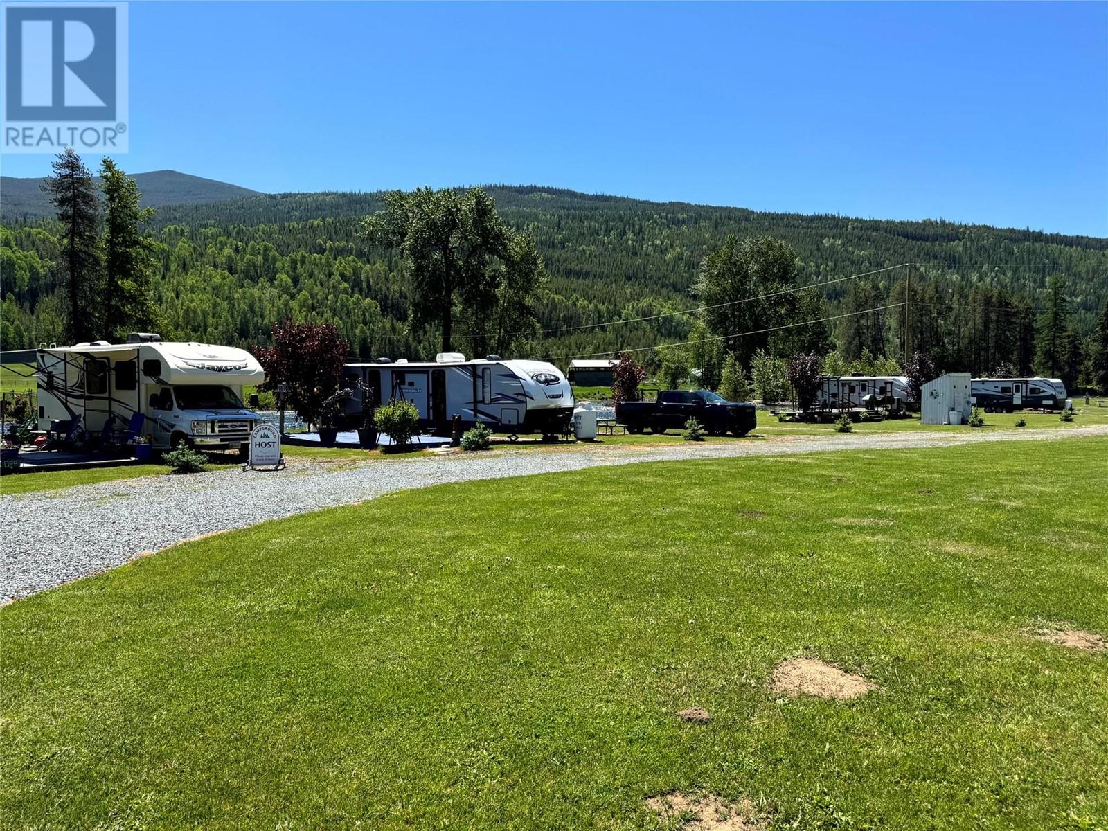 8623 3/95 Highway, Yahk, British Columbia  V0B 2P0 - Photo 23 - 10350306