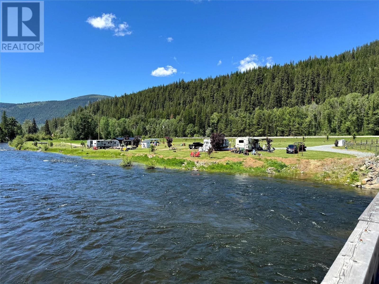 8623 3/95 Highway, Yahk, British Columbia  V0B 2P0 - Photo 47 - 10350306