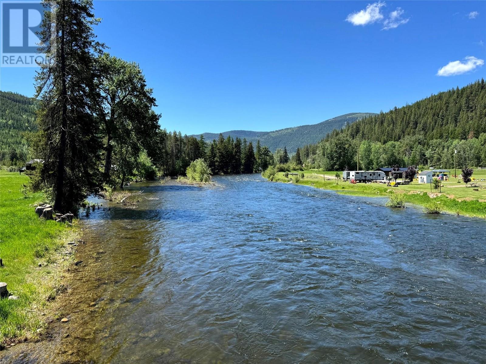 8623 3/95 Highway, Yahk, British Columbia  V0B 2P0 - Photo 48 - 10350306