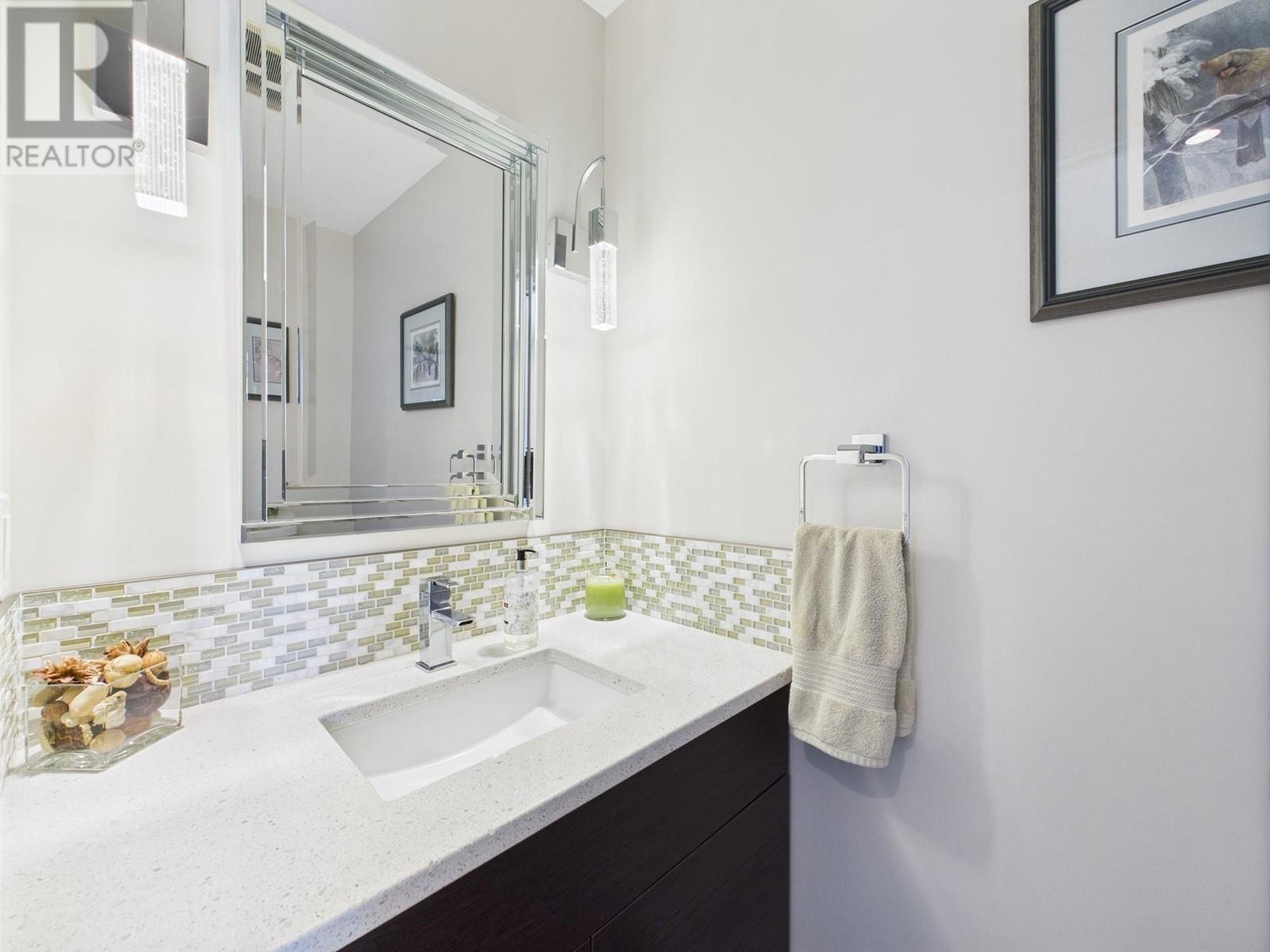 3320 36th Avenue, Osoyoos, British Columbia  V0H 1V6 - Photo 20 - 10350288