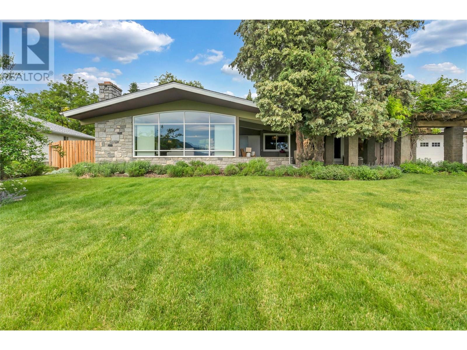 950 Creekside Road, Penticton, British Columbia  V2A 2C4 - Photo 49 - 10350360