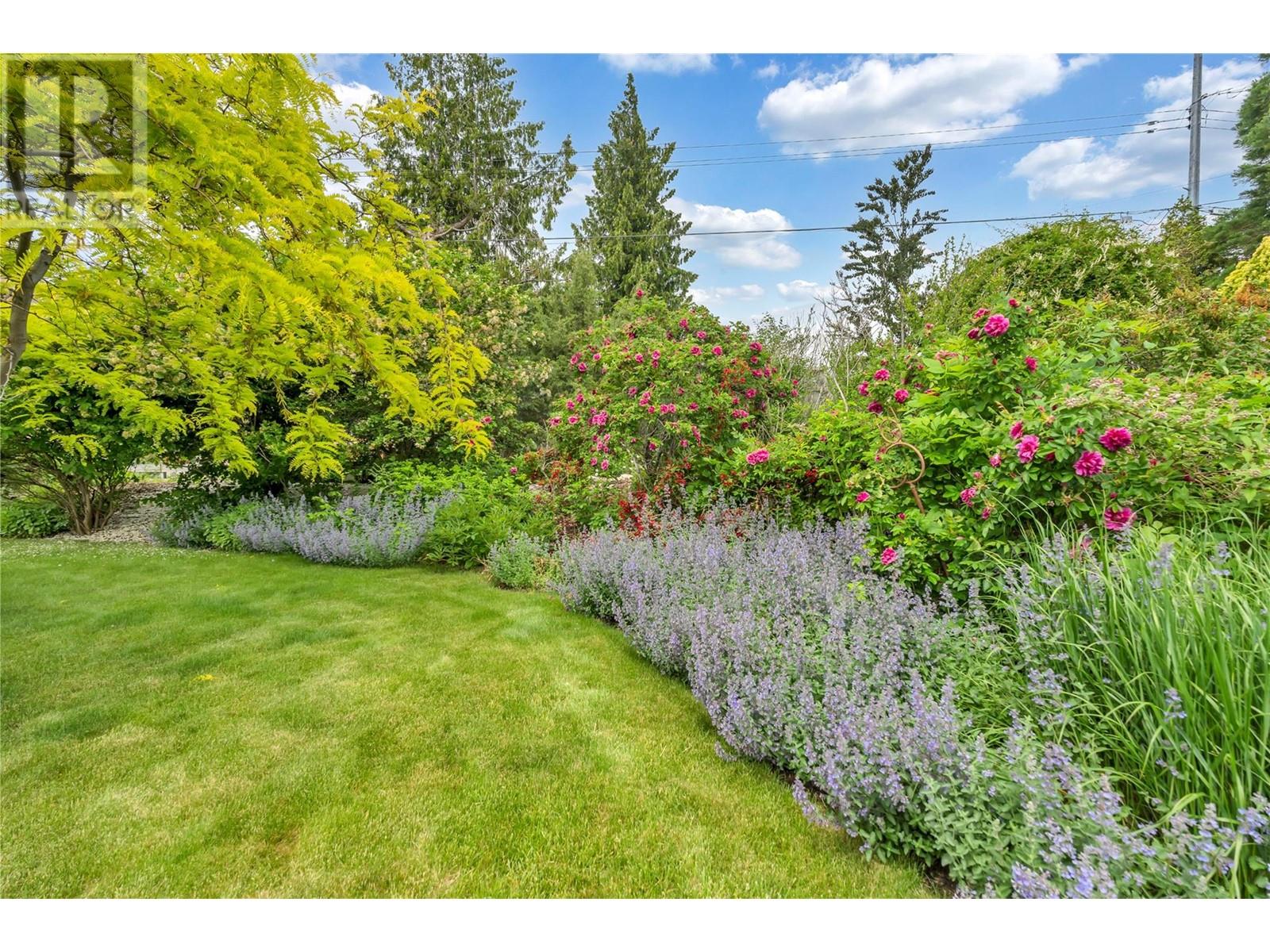 950 Creekside Road, Penticton, British Columbia  V2A 2C4 - Photo 66 - 10350360