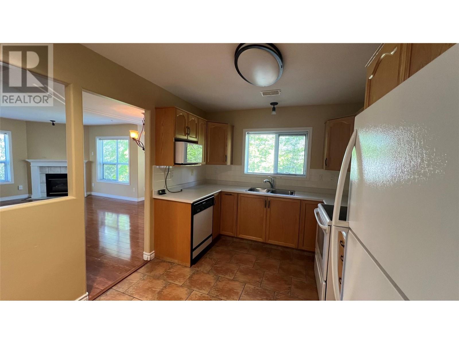 2245 Atkinson Street Unit# 407, Penticton, British Columbia  V2A 8R7 - Photo 12 - 10350357