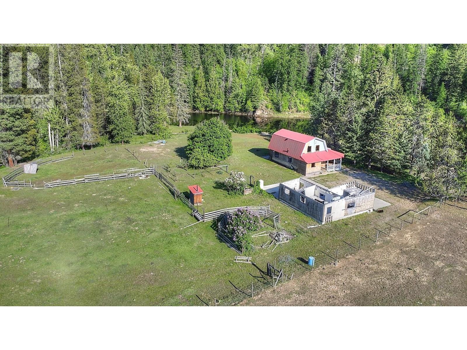 10000 North Fork Road, Grand Forks, British Columbia  V0H 1H8 - Photo 11 - 10350346