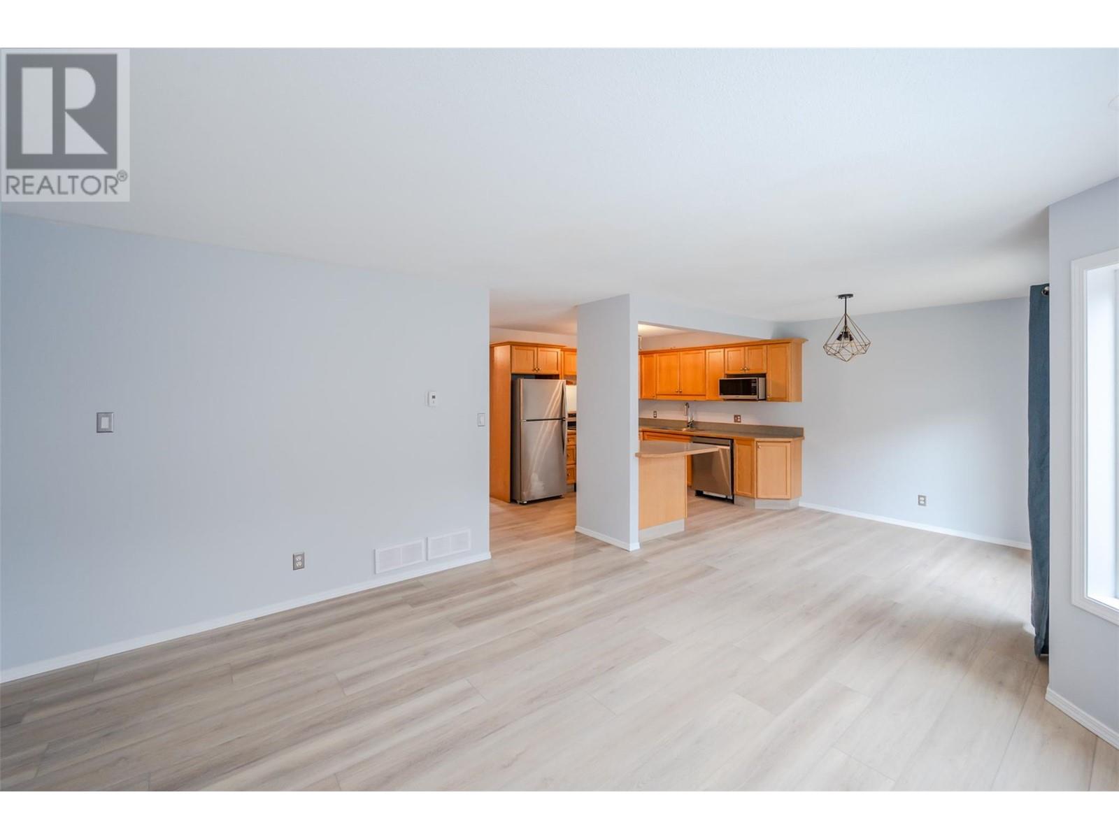 3462 South Main Street Unit# 10, Penticton, British Columbia  V2A 5J6 - Photo 5 - 10350553