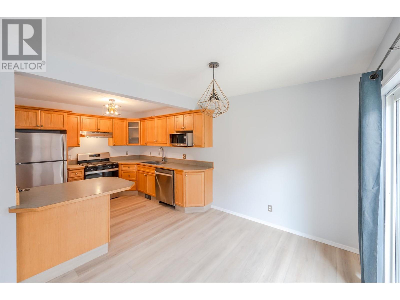 3462 South Main Street Unit# 10, Penticton, British Columbia  V2A 5J6 - Photo 9 - 10350553
