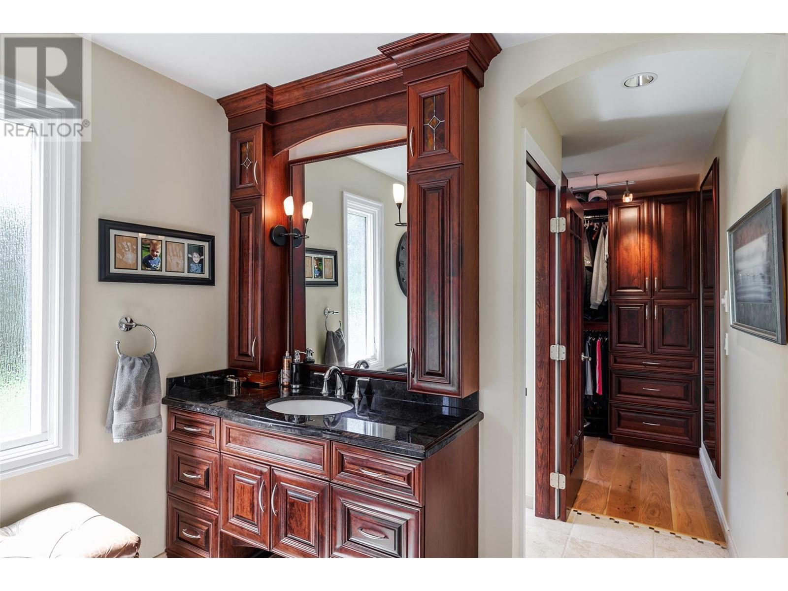 11640 Rogers Road, Lake Country, British Columbia  V4V 1X8 - Photo 23 - 10347186