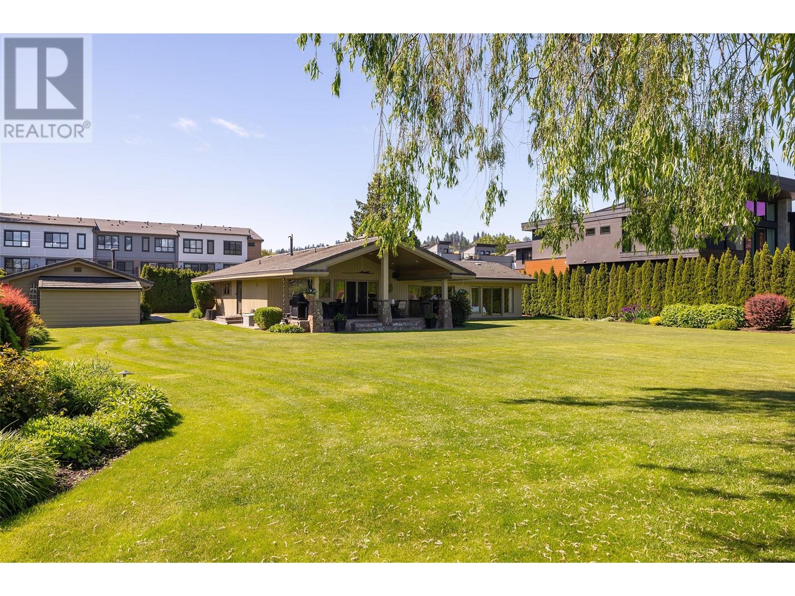 11640 Rogers Road, Lake Country, British Columbia  V4V 1X8 - Photo 53 - 10347186