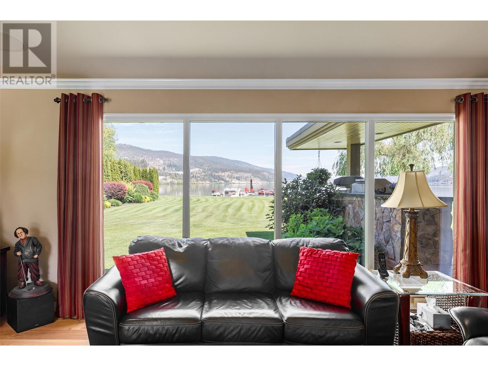 11640 Rogers Road, Lake Country, British Columbia  V4V 1X8 - Photo 9 - 10347186