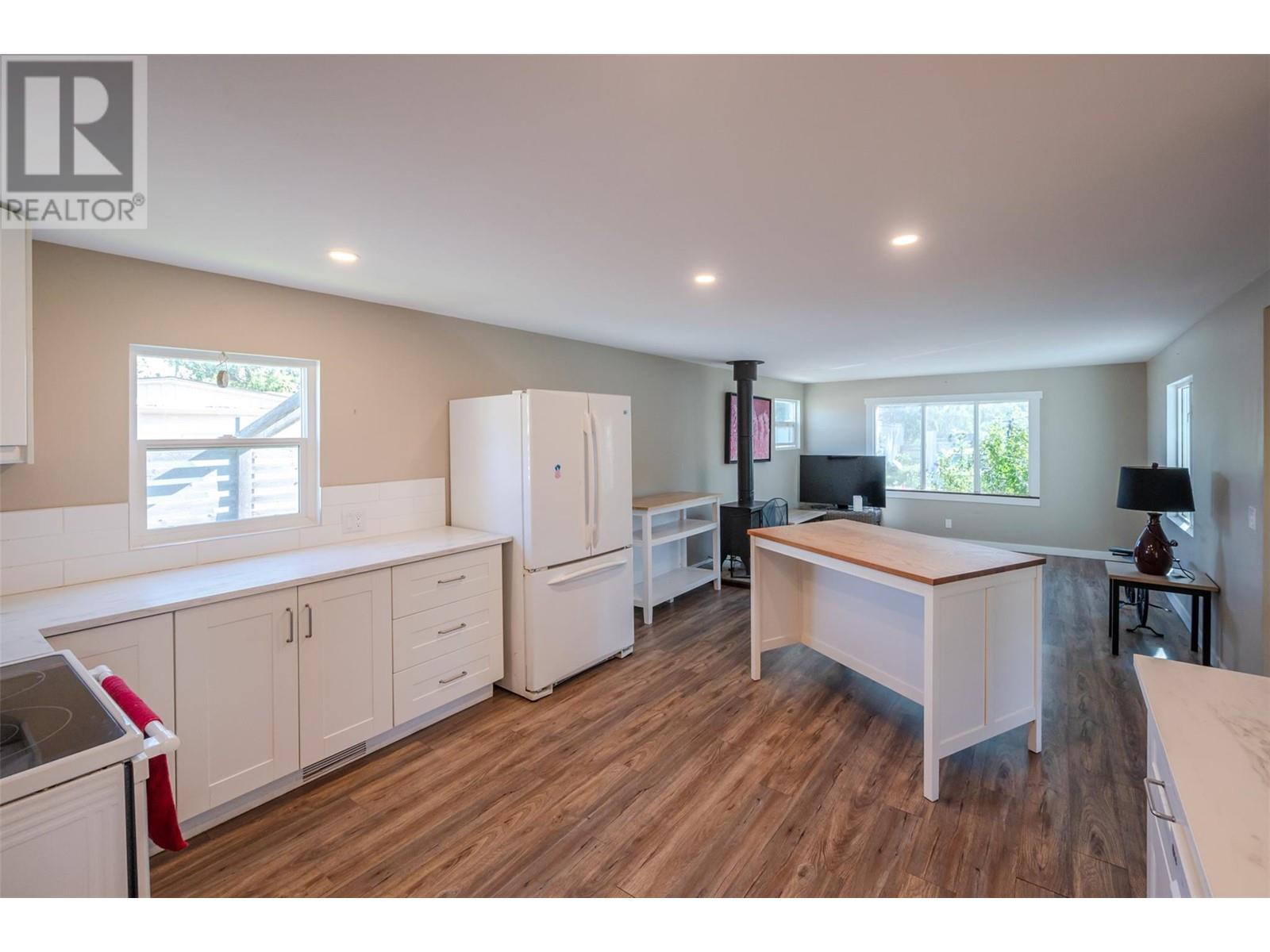 3999 Skaha Lake Road Unit# 96, Penticton, British Columbia  V2A 6J7 - Photo 15 - 10350489