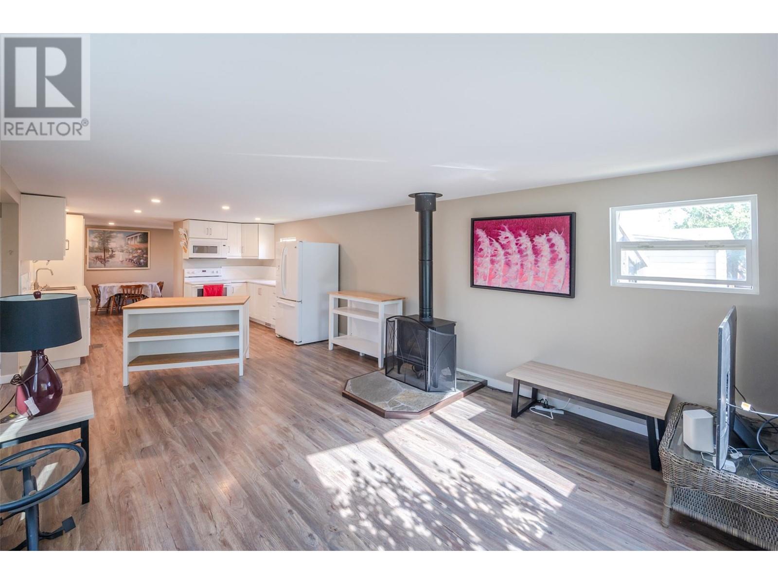3999 Skaha Lake Road Unit# 96, Penticton, British Columbia  V2A 6J7 - Photo 7 - 10350489