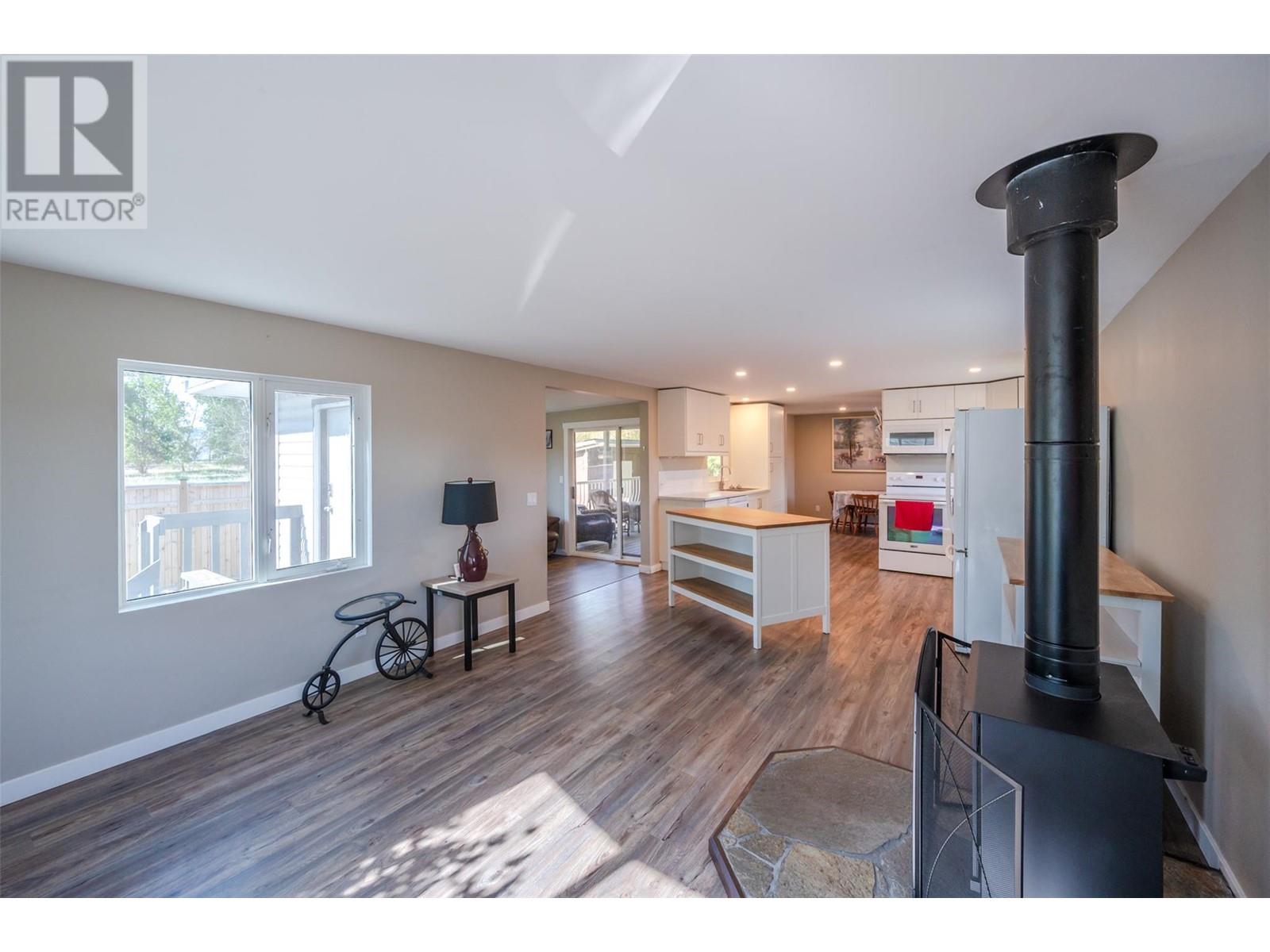 3999 Skaha Lake Road Unit# 96, Penticton, British Columbia  V2A 6J7 - Photo 8 - 10350489