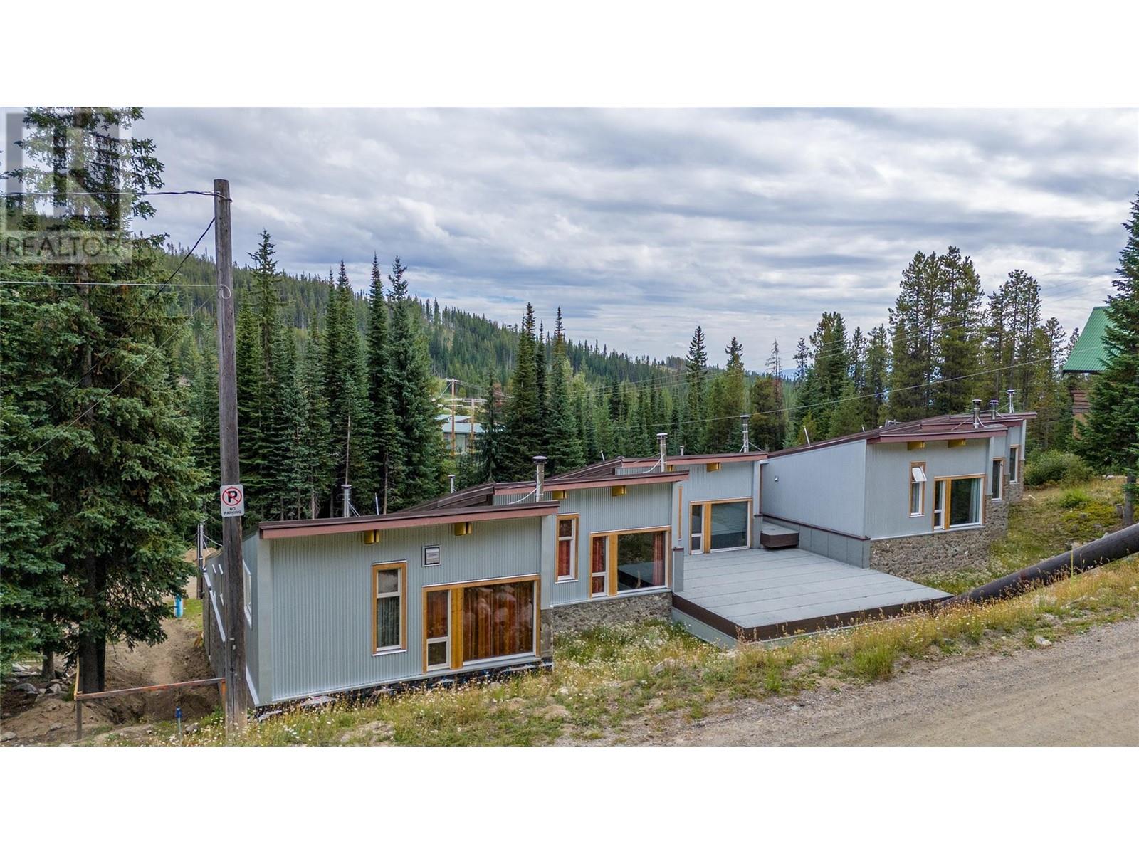 130 Cougar Road Unit# 11, Oliver, British Columbia  V0H 1T8 - Photo 1 - 10350421