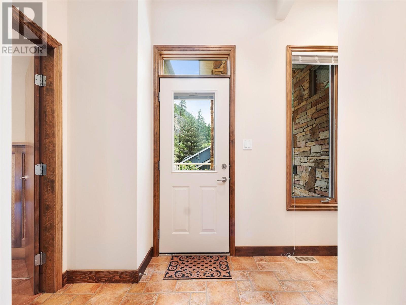 9900 Eastside Road Unit# 9, Vernon, British Columbia  V1H 1L6 - Photo 22 - 10348030