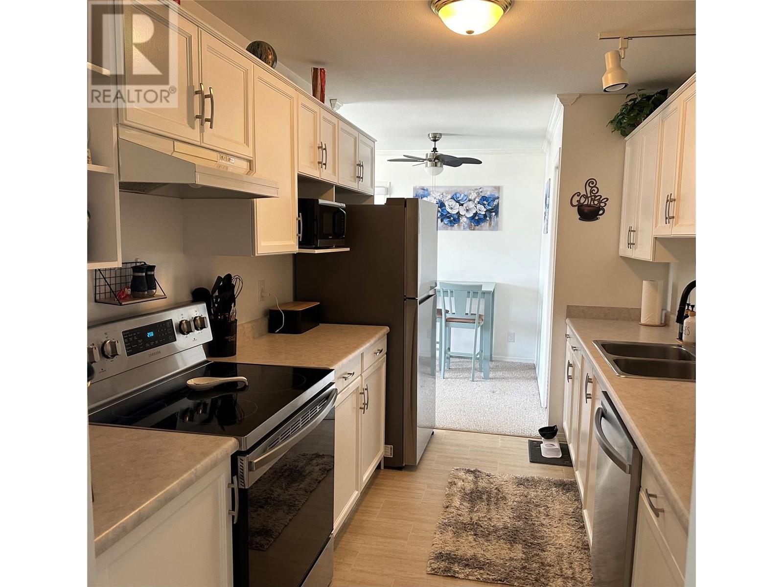 650 Mckinney Road Unit# 217, Oliver, British Columbia  V0H 1T3 - Photo 1 - 10350232