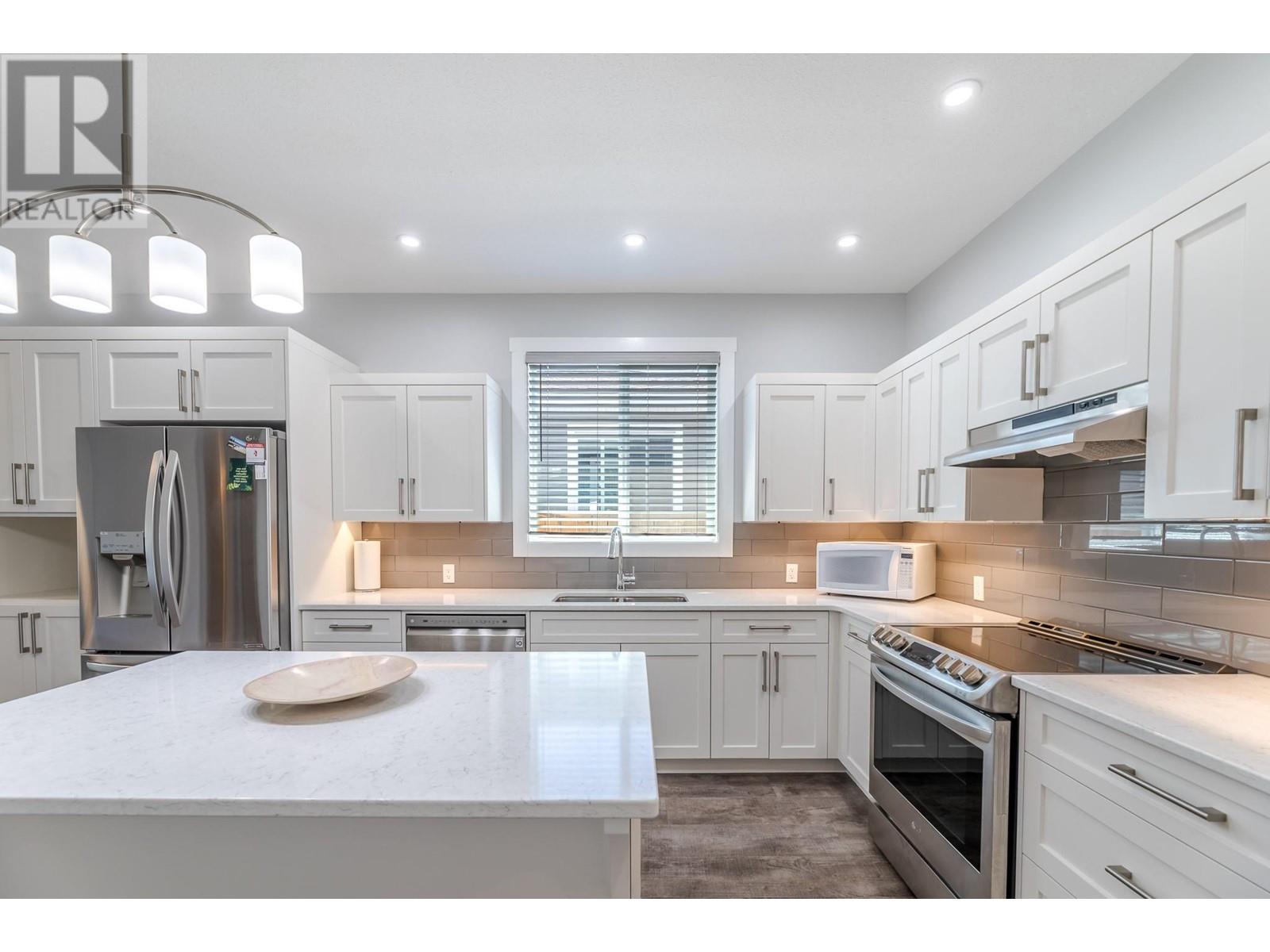 12007 Sinclair Road, Summerland, British Columbia  V0H 1Z8 - Photo 4 - 10350475