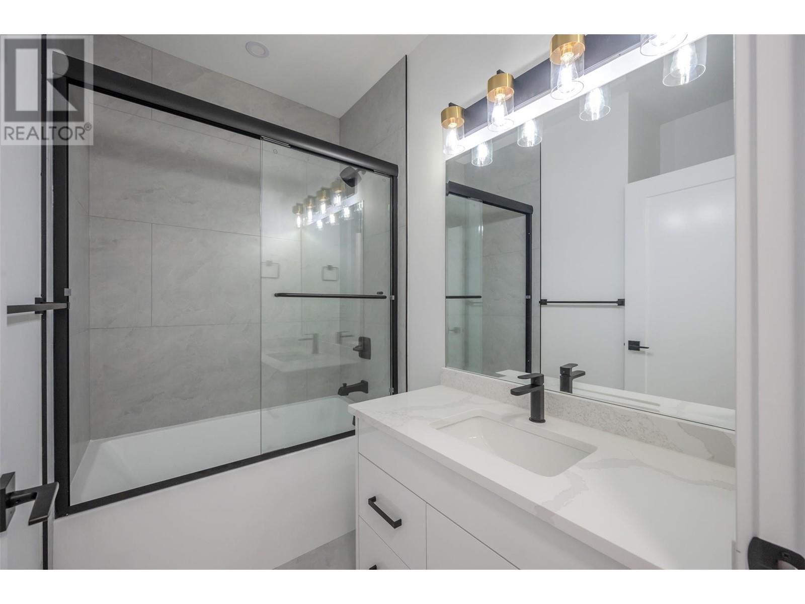 60 Roy Avenue Unit# 103, Penticton, British Columbia  V2A 3M7 - Photo 41 - 10350649