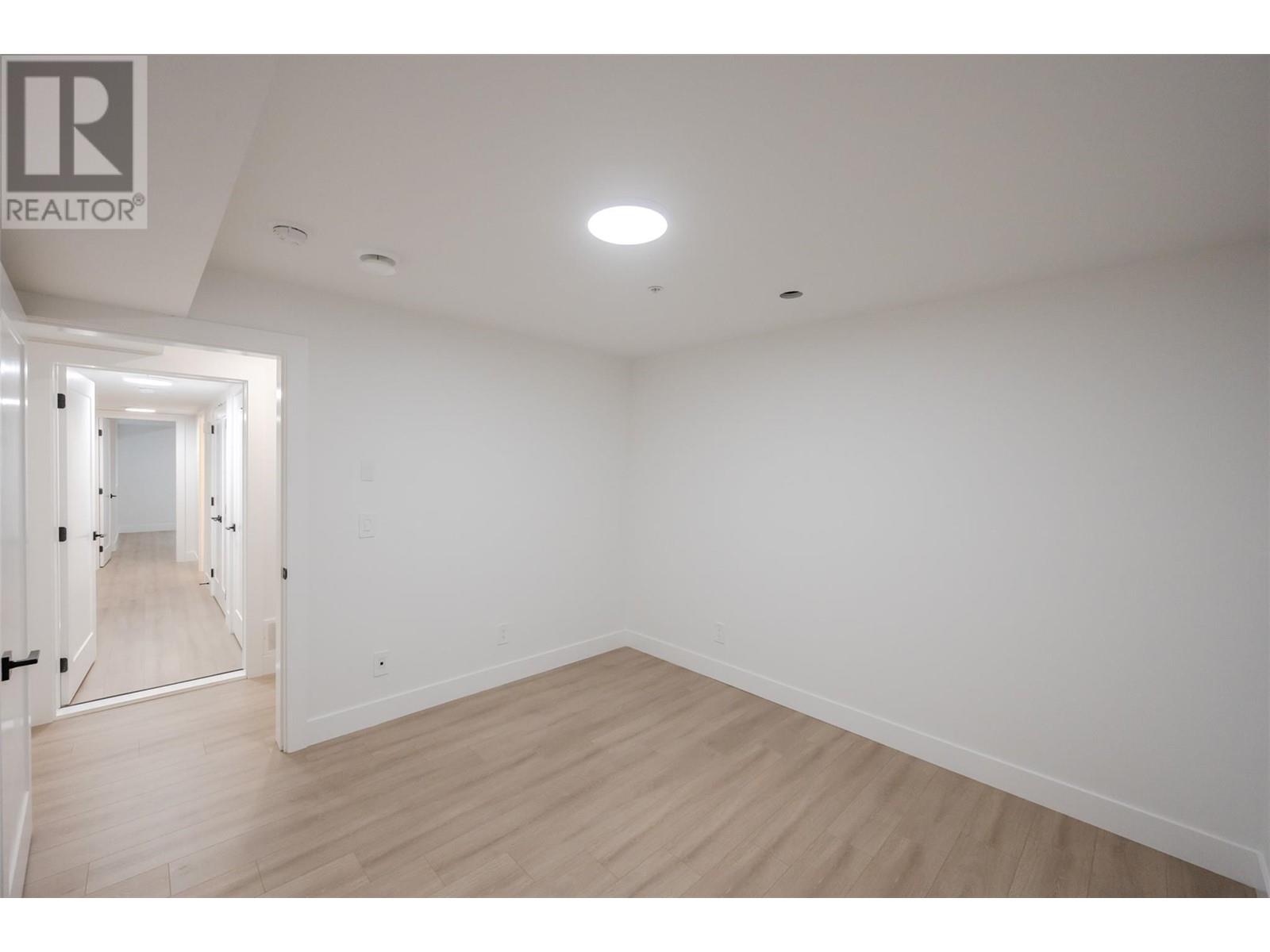 60 Roy Avenue Unit# 103, Penticton, British Columbia  V2A 3M7 - Photo 43 - 10350649