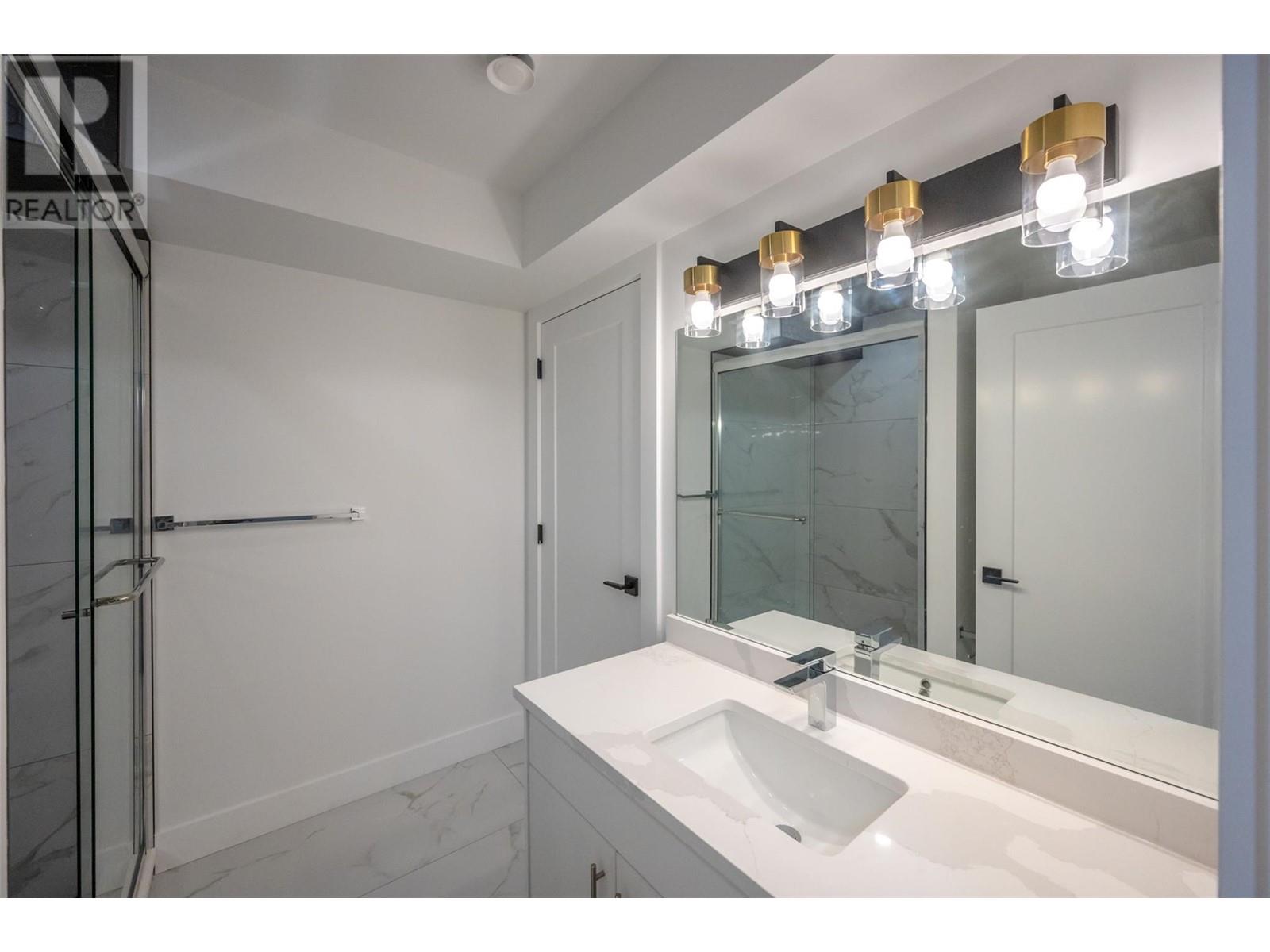 60 Roy Avenue Unit# 103, Penticton, British Columbia  V2A 3M7 - Photo 50 - 10350649