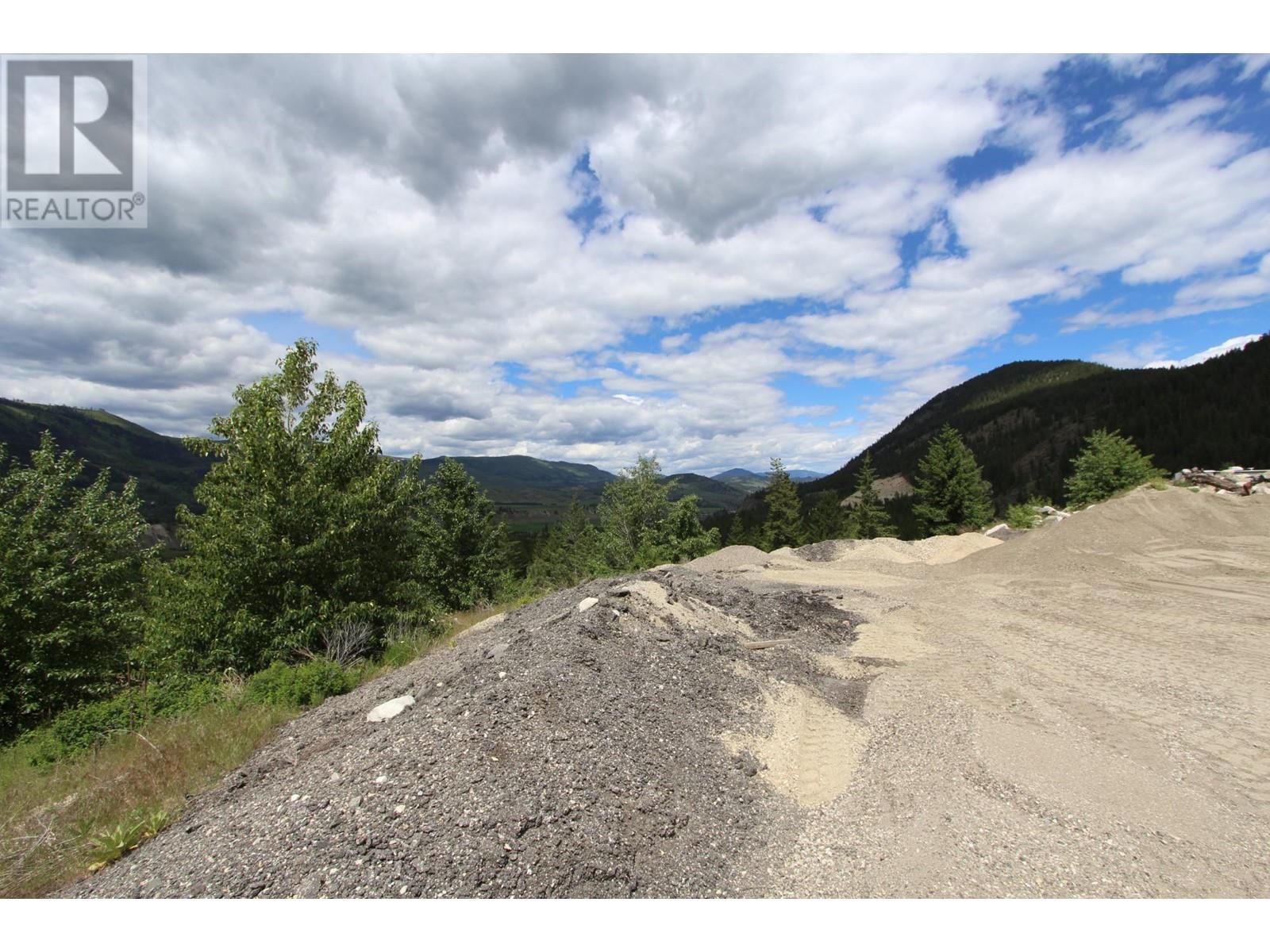 5031 Willow Road, Kamloops, British Columbia  V0E 2P0 - Photo 12 - 10350442