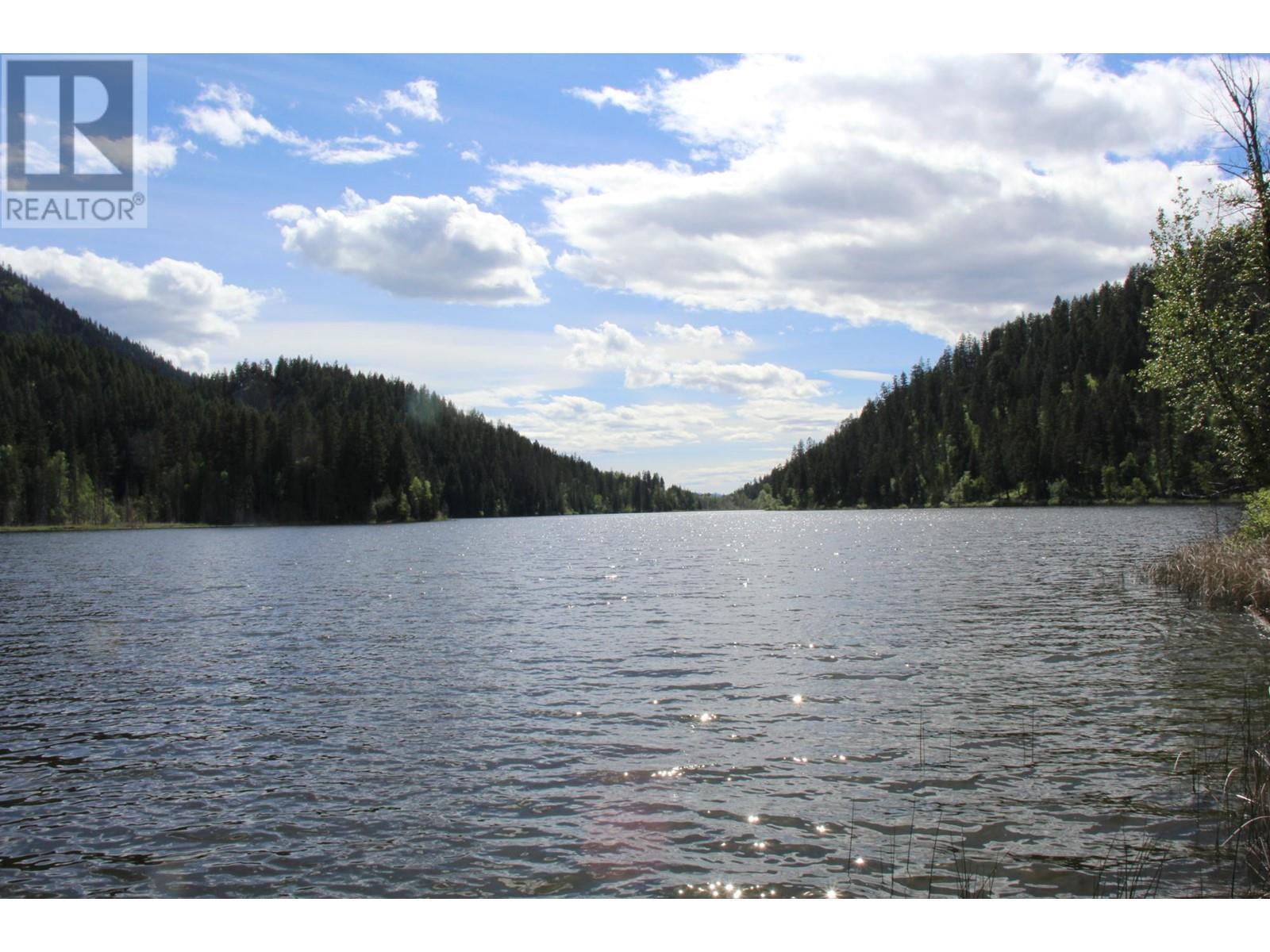 5031 Willow Road, Kamloops, British Columbia  V0E 2P0 - Photo 2 - 10350432