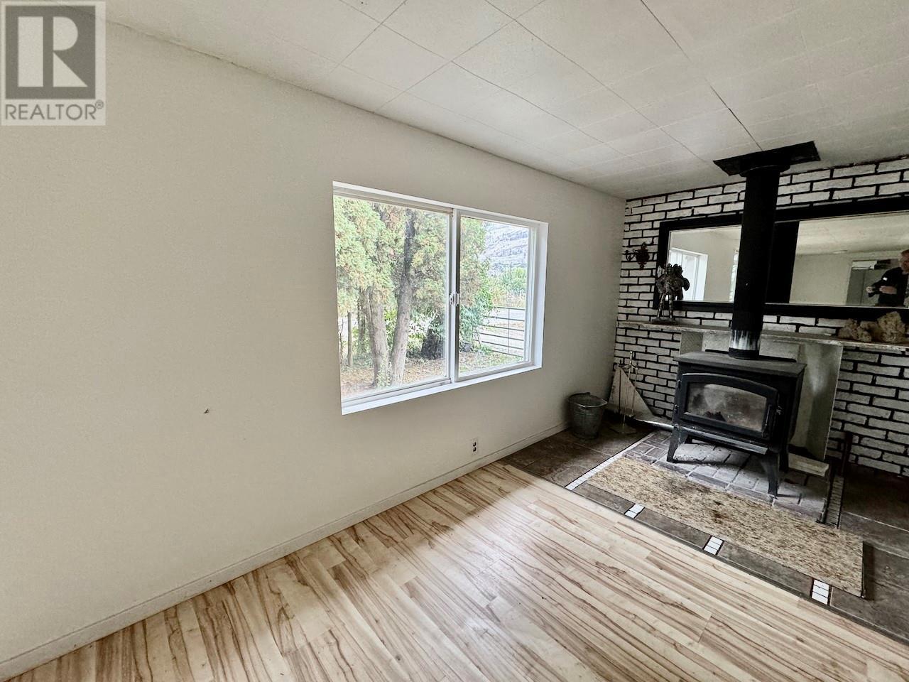 124 Road 10, Oliver, British Columbia  V0H 1T1 - Photo 11 - 10350358