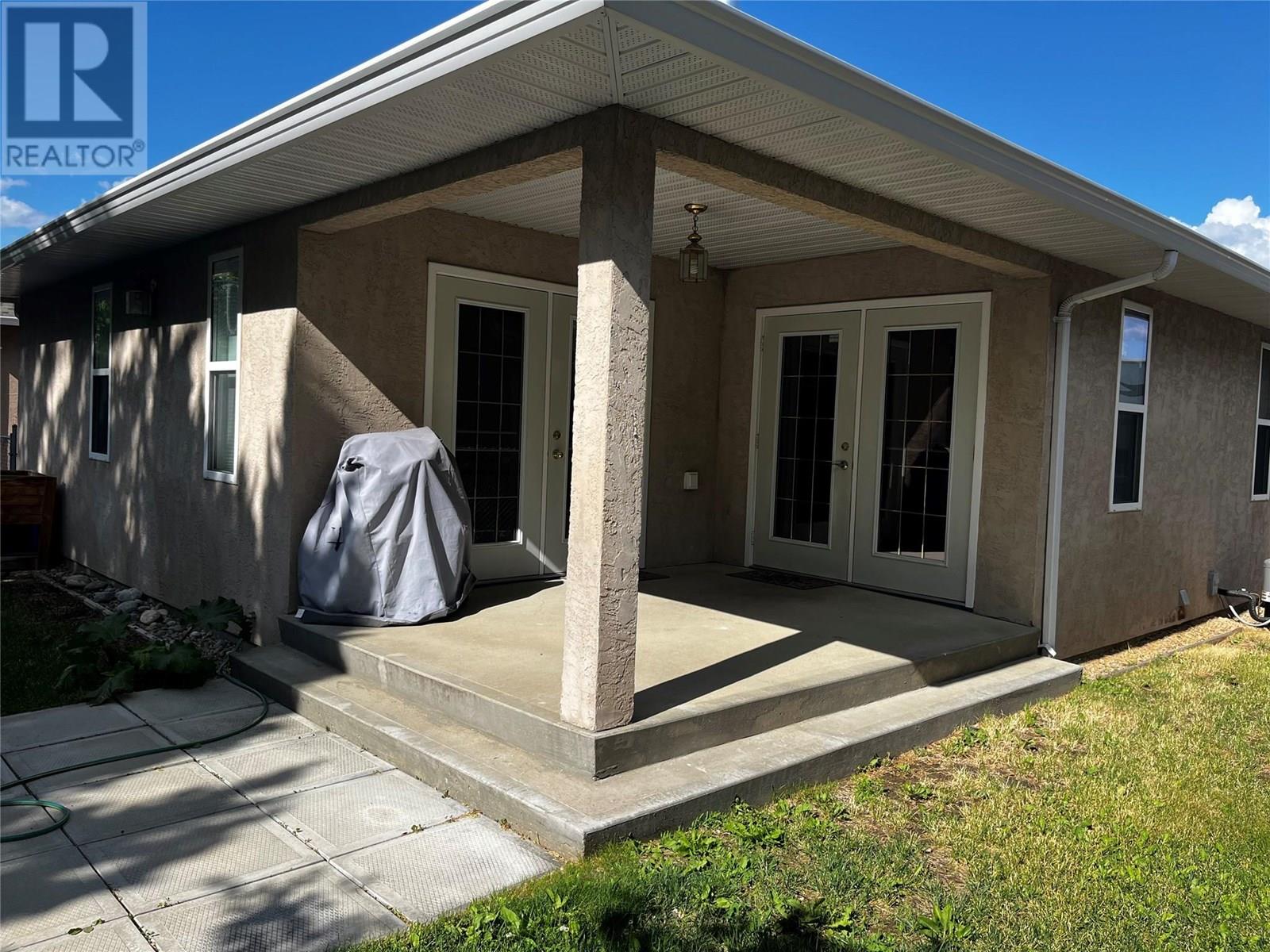 6108 Saint Martin Place, Oliver, British Columbia  V0H 1T0 - Photo 14 - 10350517