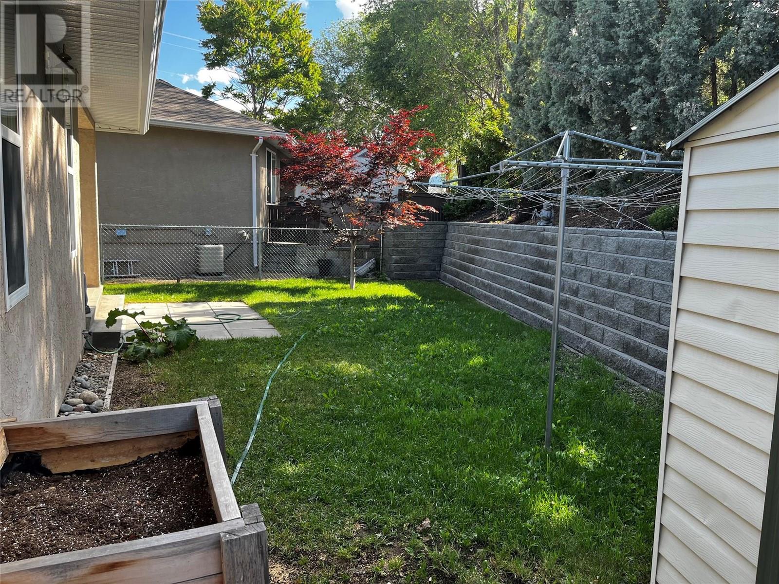 6108 Saint Martin Place, Oliver, British Columbia  V0H 1T0 - Photo 16 - 10350517
