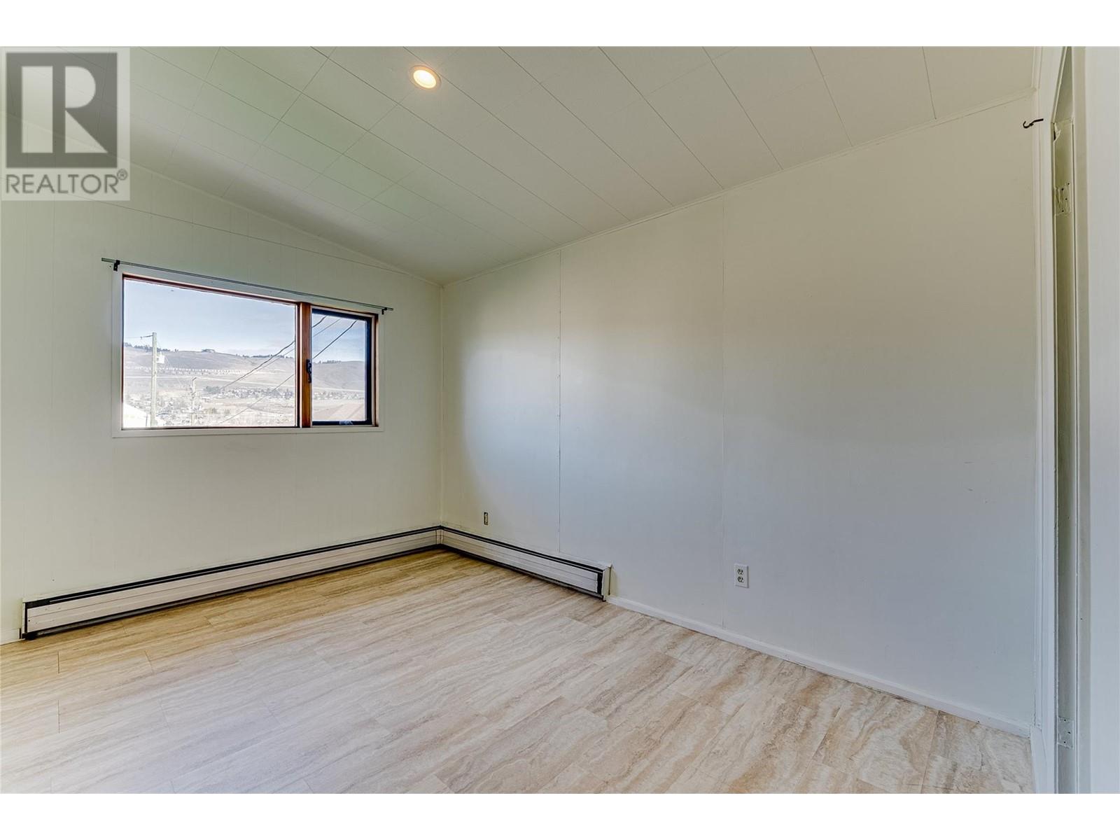 6650 Okanagan Avenue, Vernon, British Columbia  V1H 1M2 - Photo 35 - 10350747