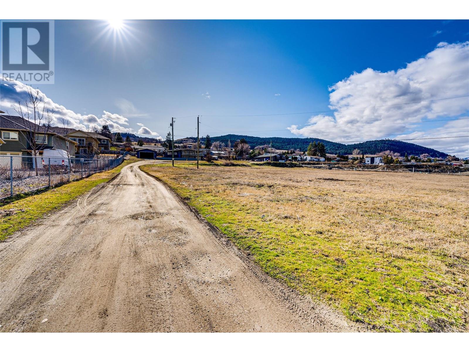 6650 Okanagan Avenue, Vernon, British Columbia  V1H 1M2 - Photo 65 - 10350747