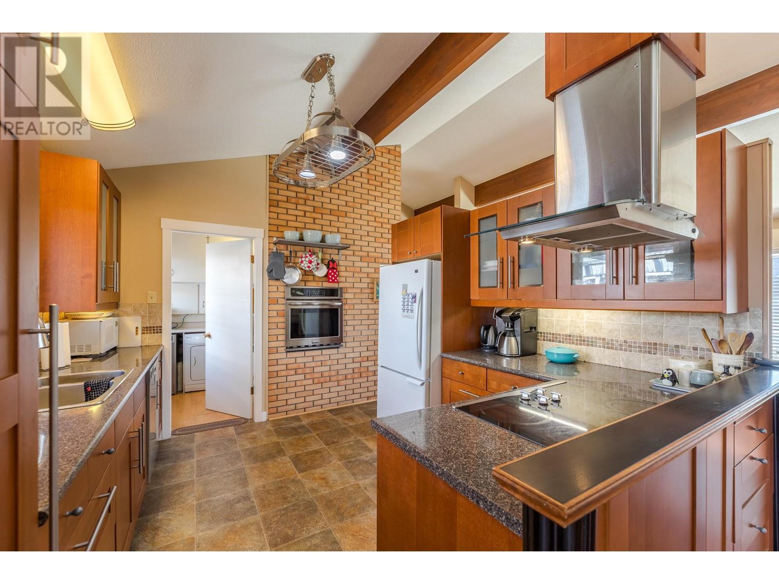 10114 Prairie Valley Road, Summerland, British Columbia  V0H 1Z0 - Photo 12 - 10349841