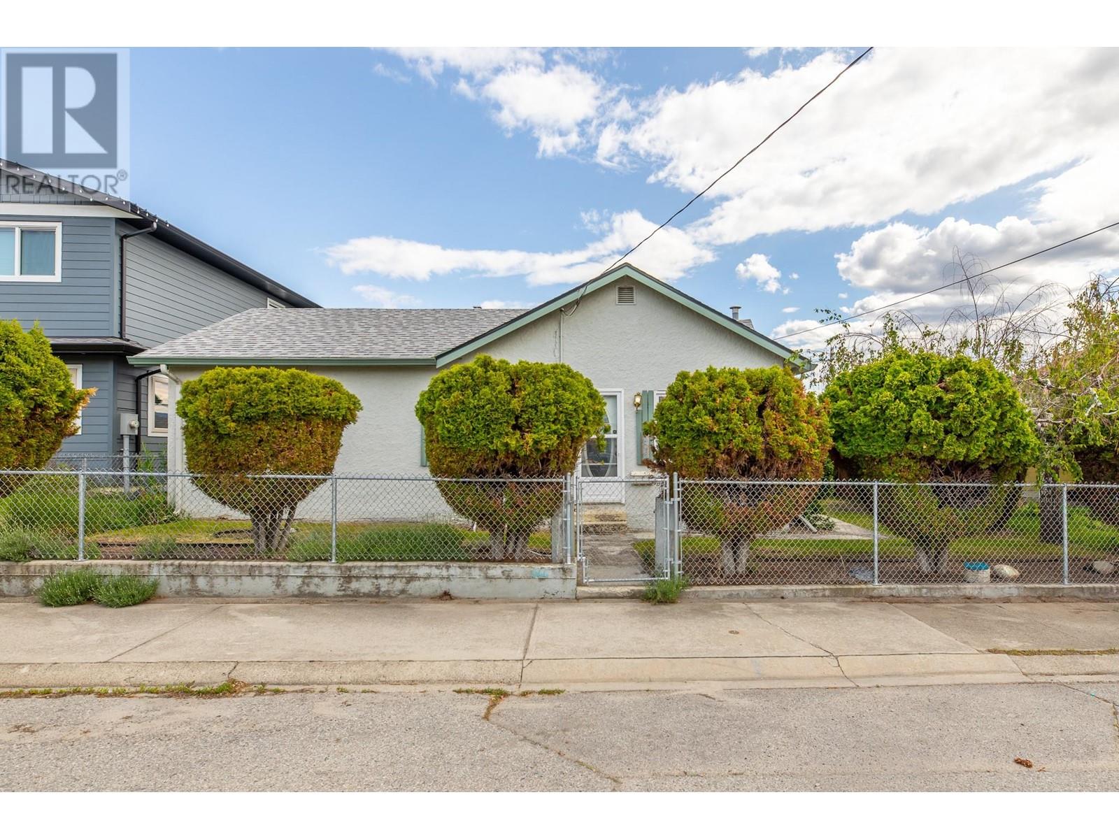 566 Penticton Avenue, Penticton, British Columbia  V2A 2M6 - Photo 27 - 10350264