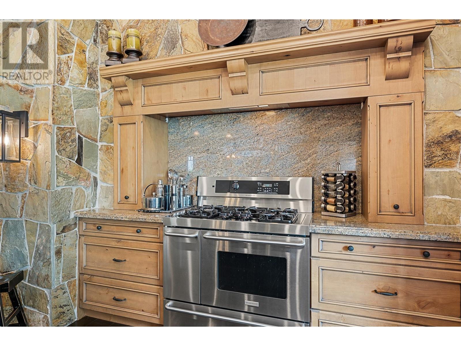 15026 Oyama Road, Lake Country, British Columbia  V4V 2C6 - Photo 24 - 10350126