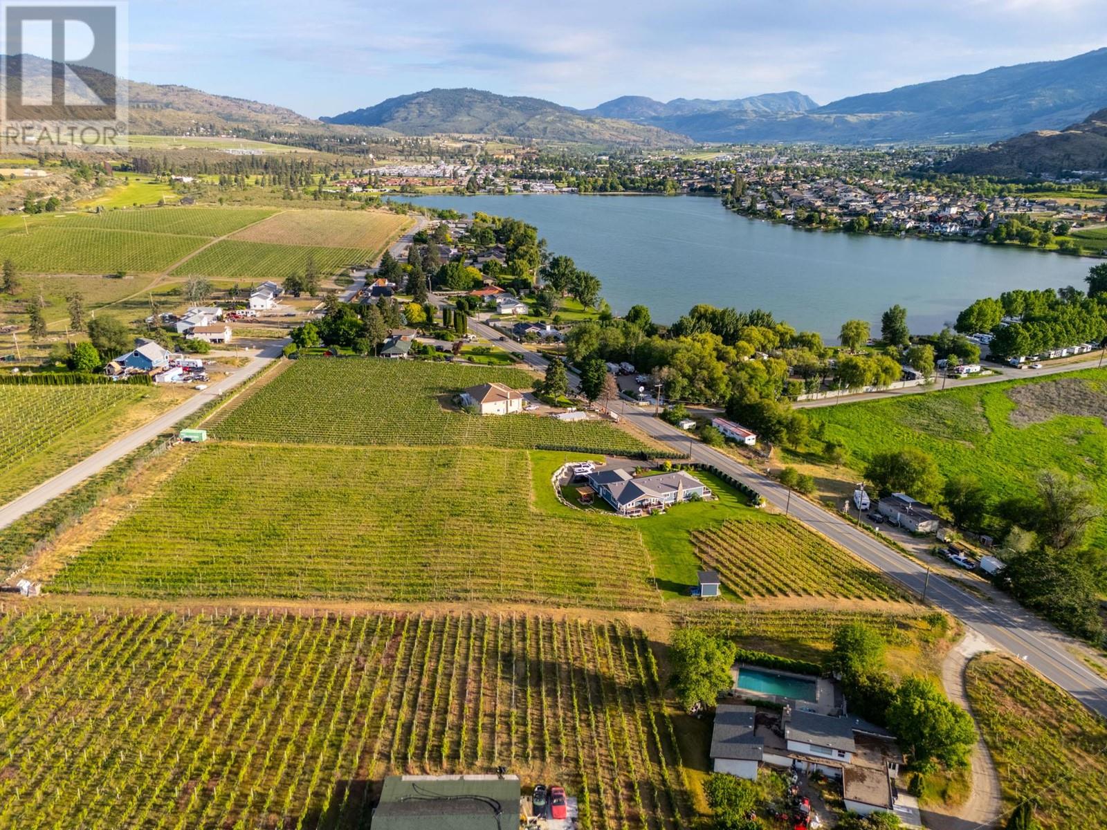 7207 Tucelnuit Drive, Oliver, British Columbia  V0H 1T2 - Photo 75 - 10350797